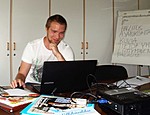 Hymyilev� luotsi Olli.