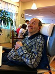 Menneit� kivoja asioita kertoessa tulee hymy esiin