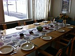 Vielä kun lautasliinatkin lopulta taiteltiin