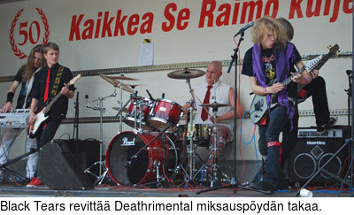 Black Tears revitt Deathrimental miksauspydn takaa.